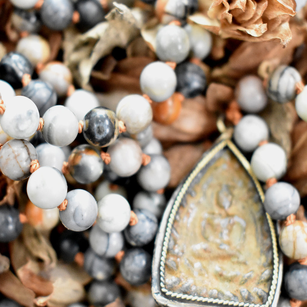 Infinite Earth Amulet - Pranachic