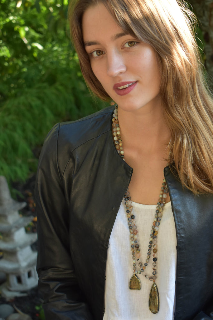 Infinite Earth Amulet - Pranachic