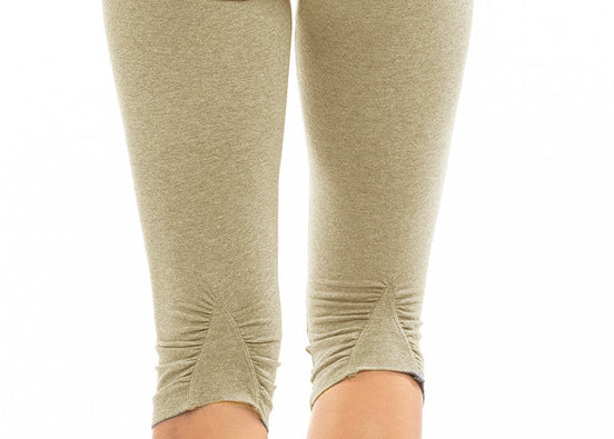 Triple Triangle Capri Leggings